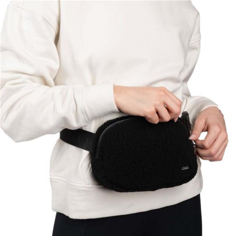 Lole Unisex Fleece Belt (Bag, Black) - Picture 2 of 6